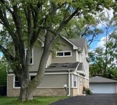 Home For Sale in Itasca, Illinois