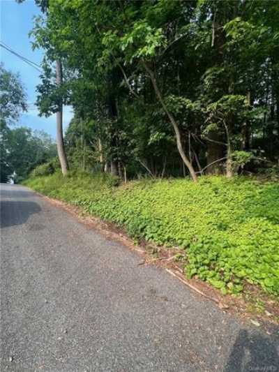 Residential Land For Sale in Mahopac, New York