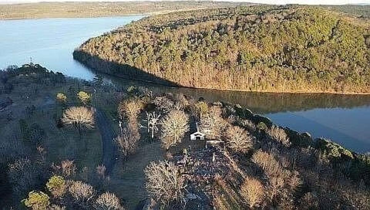 Picture of Home For Sale in Dardanelle, Arkansas, United States