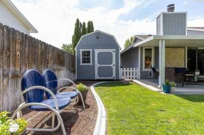 Home For Sale in West Richland, Washington
