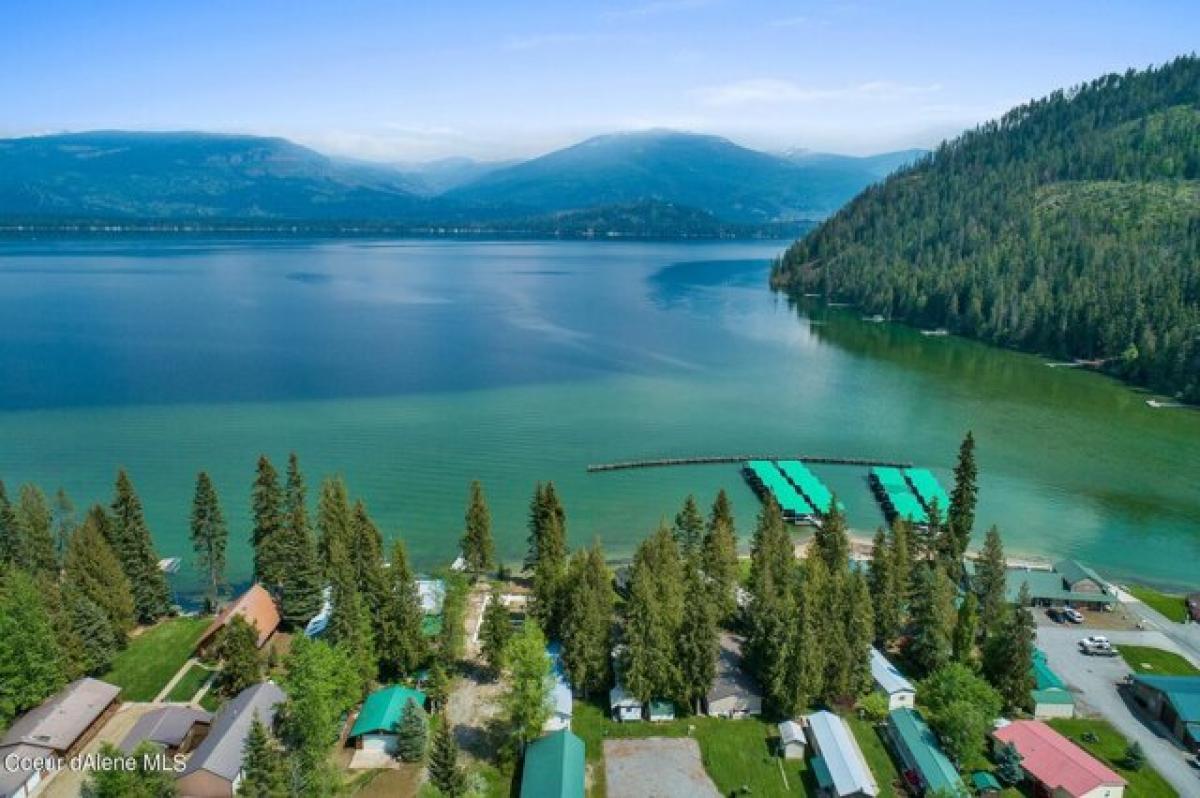 Picture of Home For Sale in Priest Lake, Idaho, United States