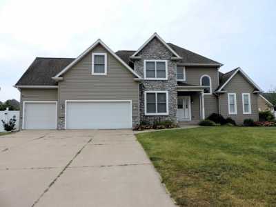 Home For Sale in Stevensville, Michigan