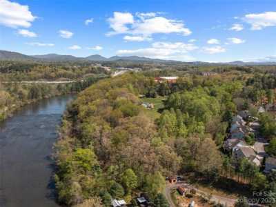 Home For Sale in Arden, North Carolina