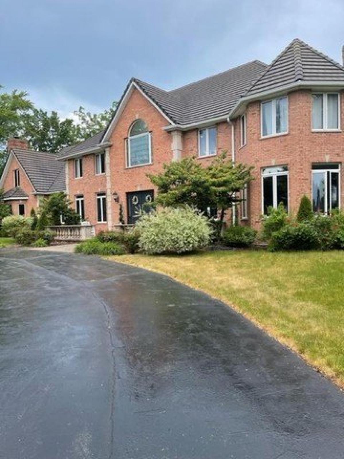 Picture of Home For Sale in Saint Joseph, Michigan, United States