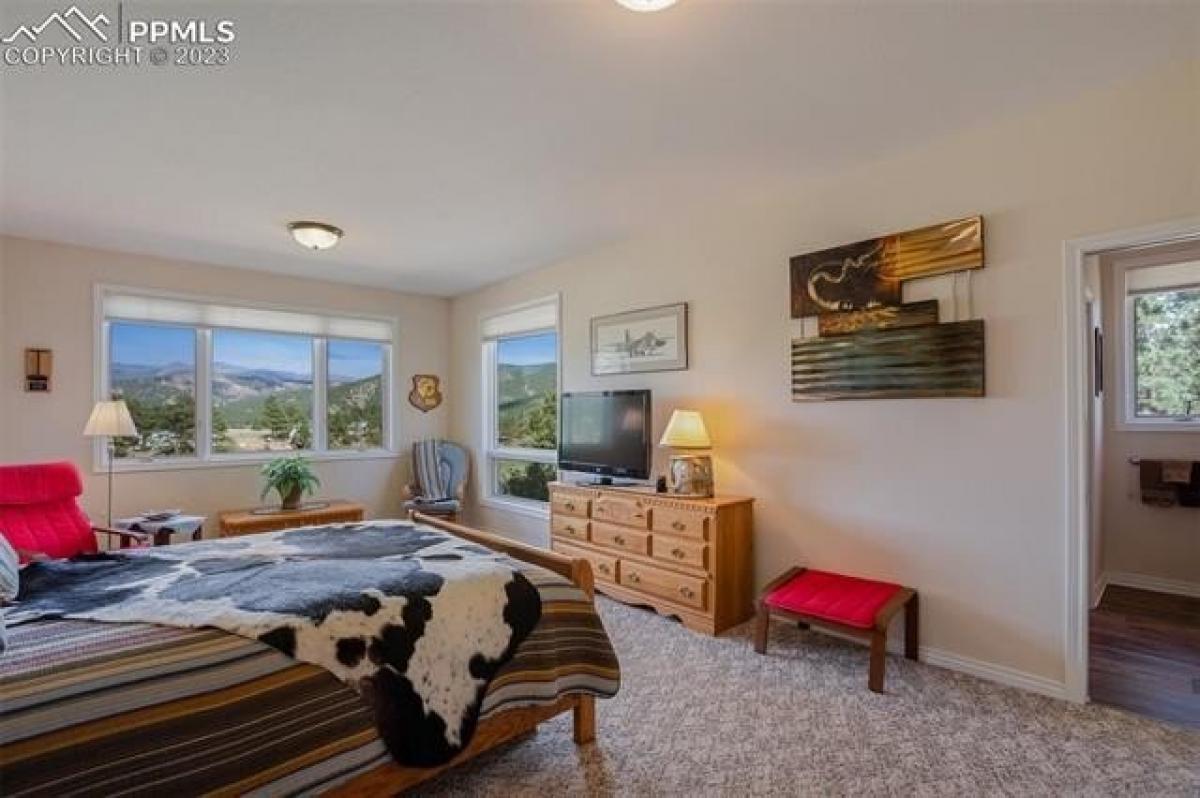 Picture of Home For Sale in Florissant, Colorado, United States