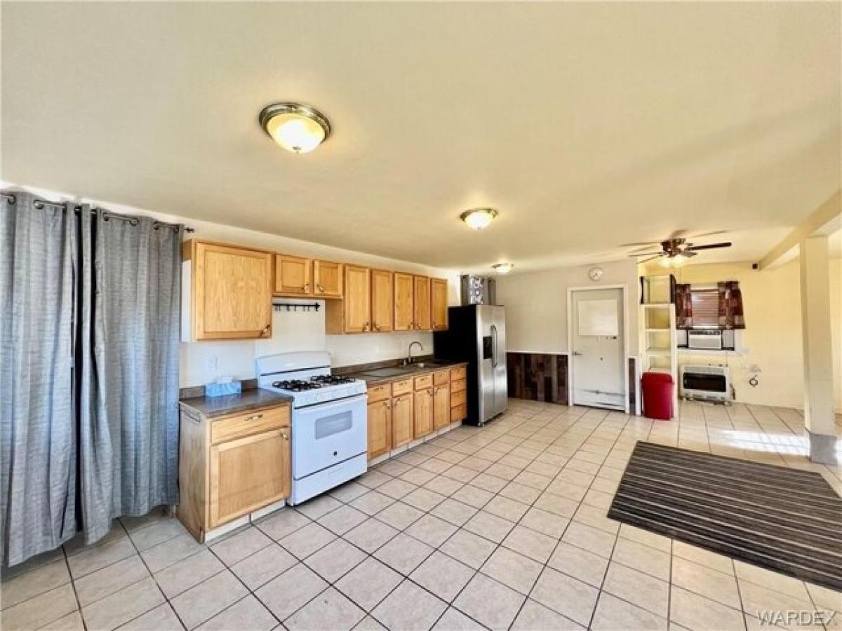 Picture of Home For Sale in Dolan Springs, Arizona, United States
