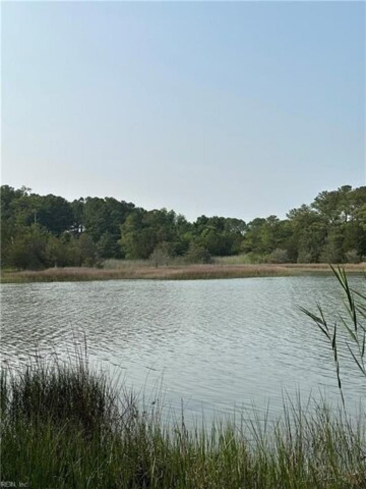 Picture of Residential Land For Sale in Hampton, Virginia, United States