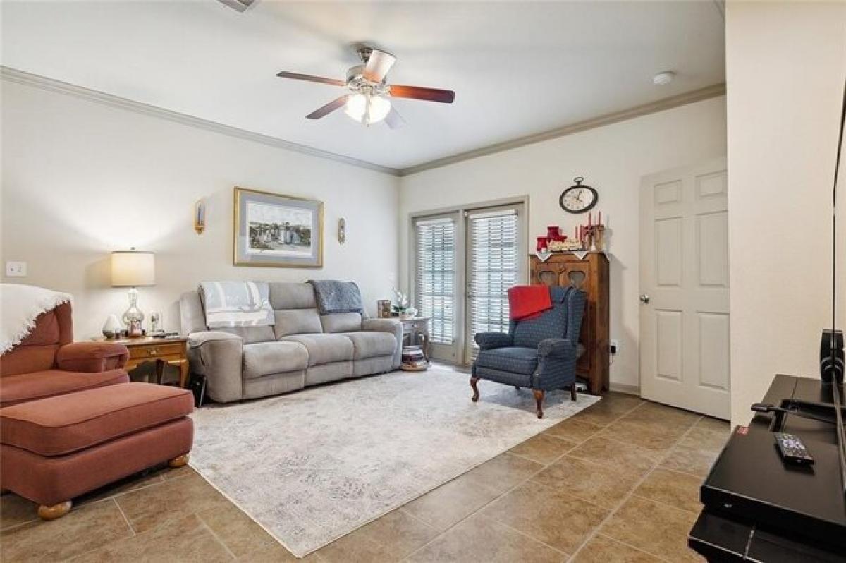 Picture of Home For Sale in Covington, Louisiana, United States