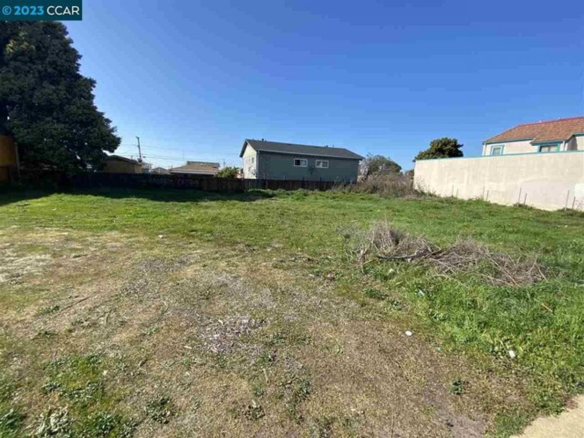 Picture of Residential Land For Sale in San Pablo, California, United States