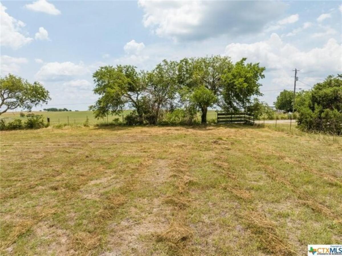 Picture of Home For Sale in Salado, Texas, United States
