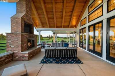 Home For Sale in Canby, Oregon