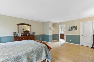 Home For Sale in Oxford, Connecticut