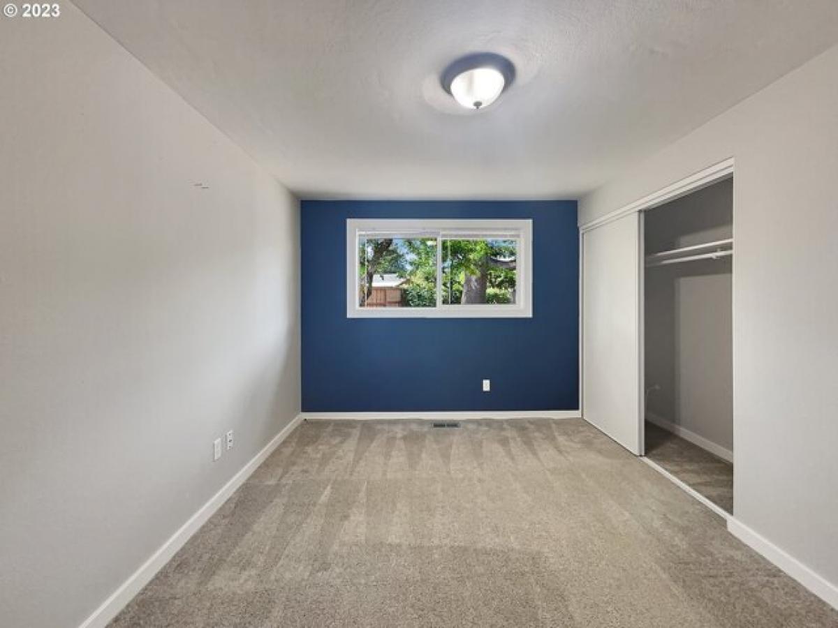 Picture of Home For Sale in Beaverton, Oregon, United States