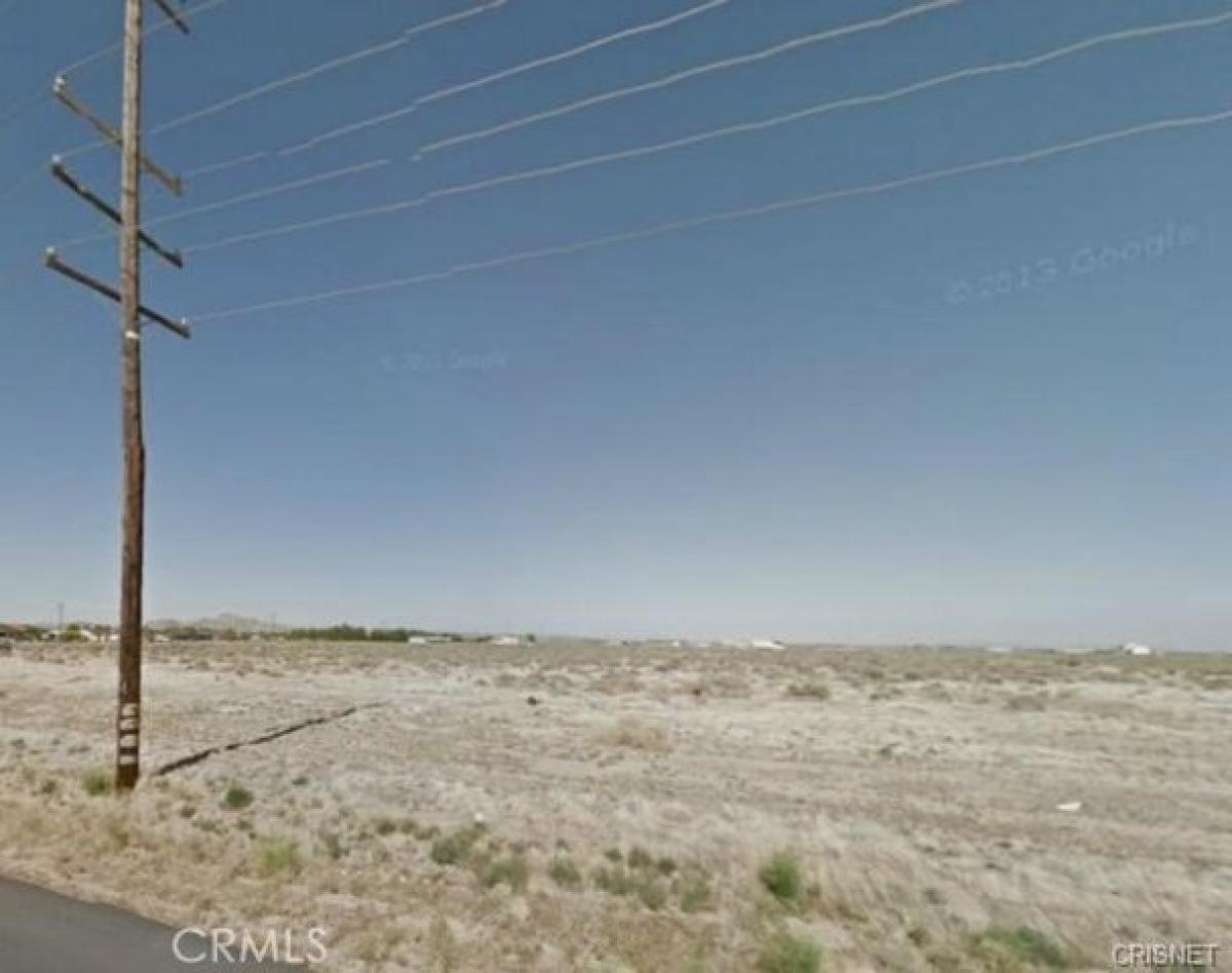 Picture of Residential Land For Sale in Rosamond, California, United States