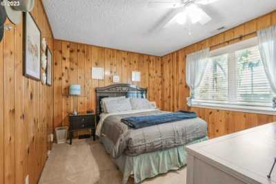 Home For Sale in North Plains, Oregon