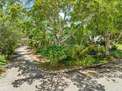 Residential Land For Sale in West Palm Beach, Florida