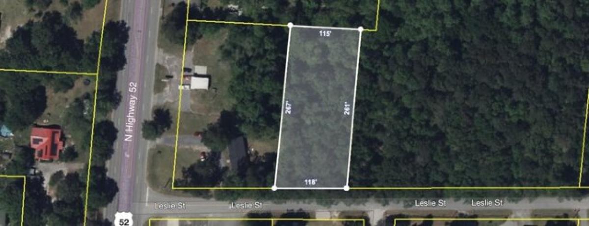 Picture of Residential Land For Sale in Moncks Corner, South Carolina, United States