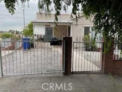 Home For Sale in East Los Angeles, California