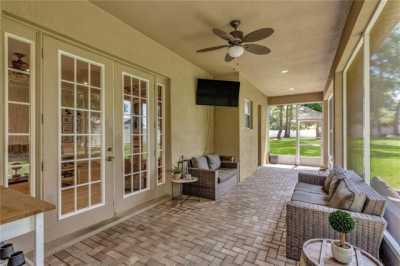Home For Sale in Dover, Florida