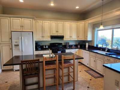 Home For Sale in Whitethorn, California