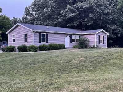 Home For Sale in Mackinaw, Illinois
