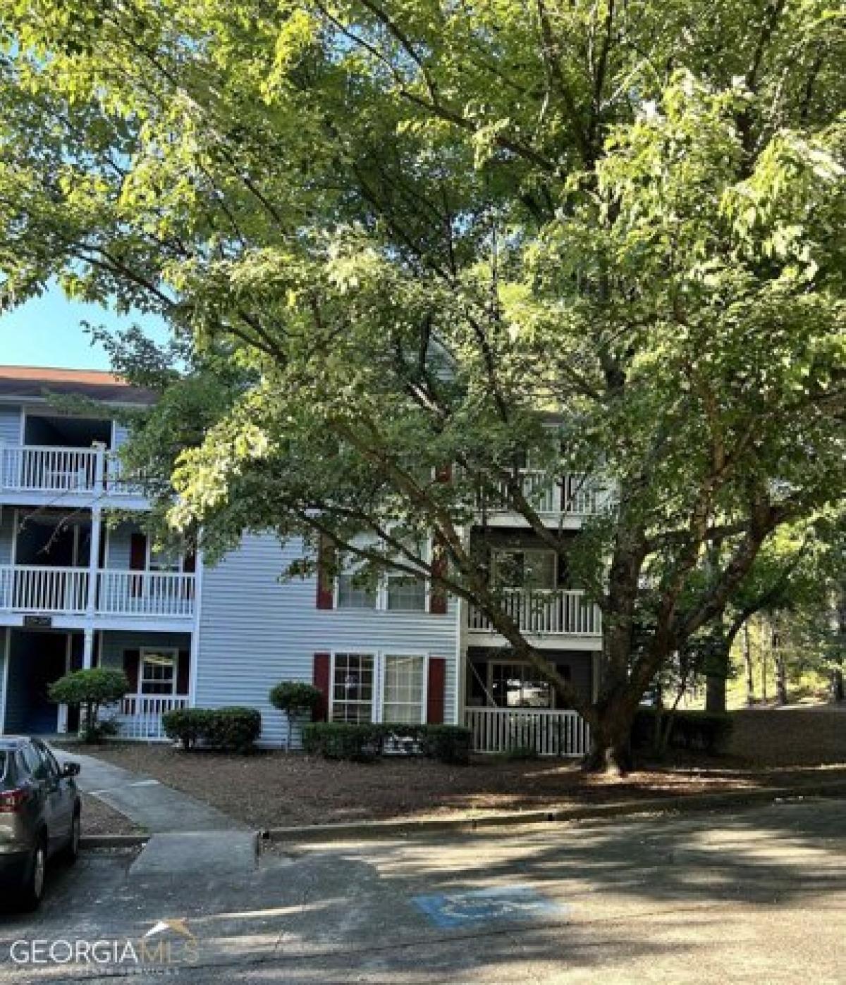 Picture of Home For Sale in Avondale Estates, Georgia, United States
