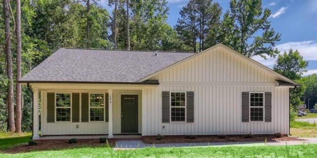 Picture of Home For Sale in Darien, Georgia, United States