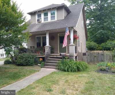 Home For Sale in Audubon, New Jersey