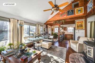Home For Sale in Shelter Island, New York
