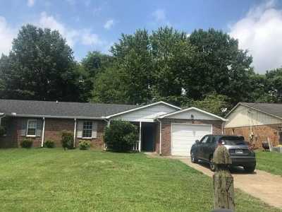 Home For Sale in Madison, Tennessee