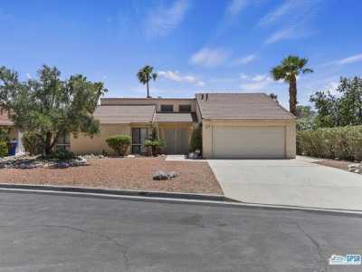 Home For Sale in Desert Hot Springs, California