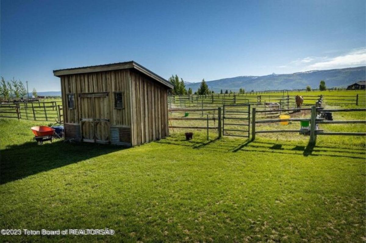 Picture of Home For Sale in Driggs, Idaho, United States