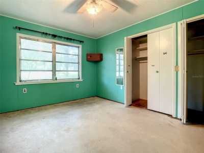 Home For Sale in De Leon Springs, Florida