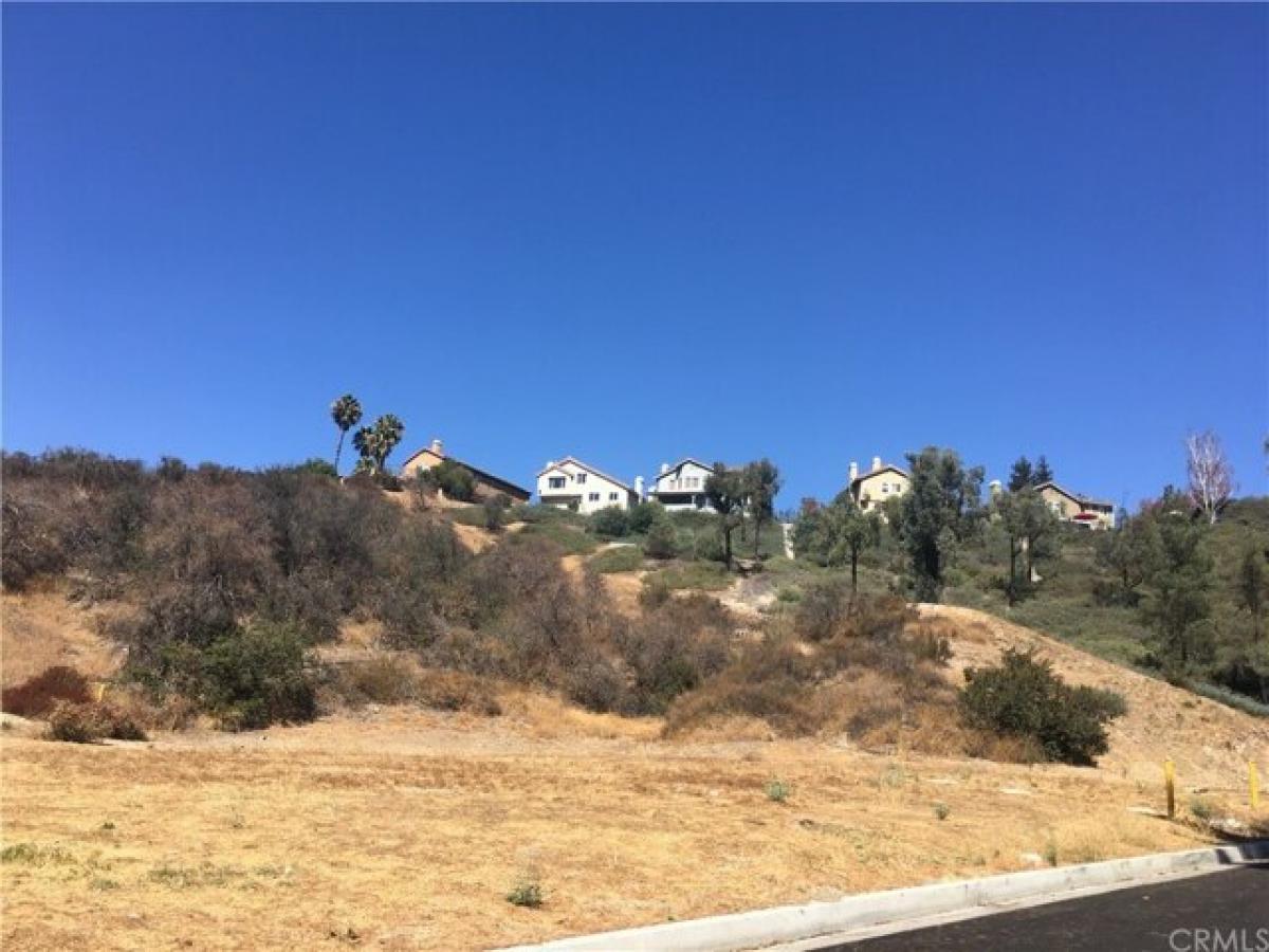 Picture of Residential Land For Sale in Newhall, California, United States