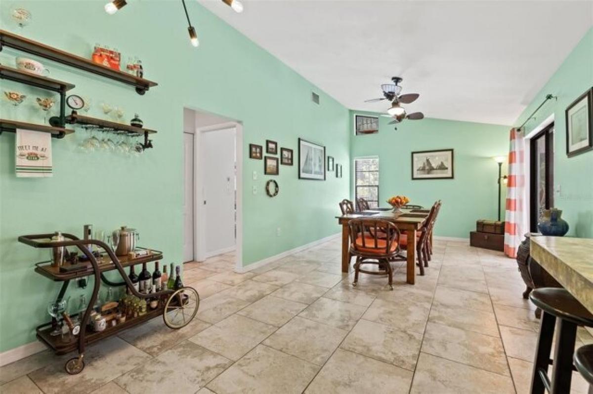 Picture of Home For Sale in Holiday, Florida, United States
