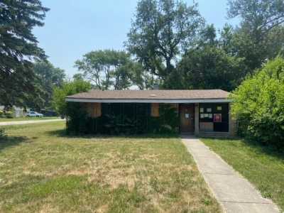 Home For Sale in Markham, Illinois