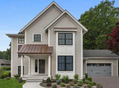 Home For Sale in Wellesley, Massachusetts