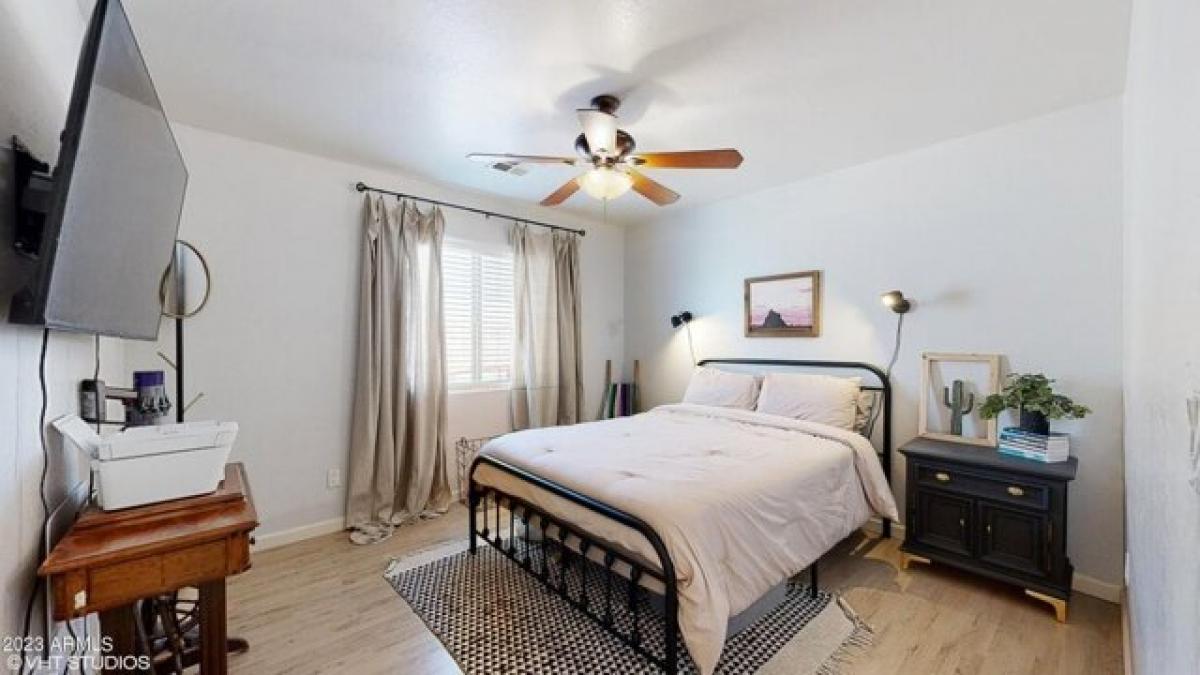 Picture of Home For Sale in Arizona City, Arizona, United States