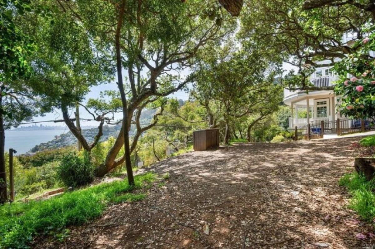 Picture of Residential Land For Sale in Sausalito, California, United States