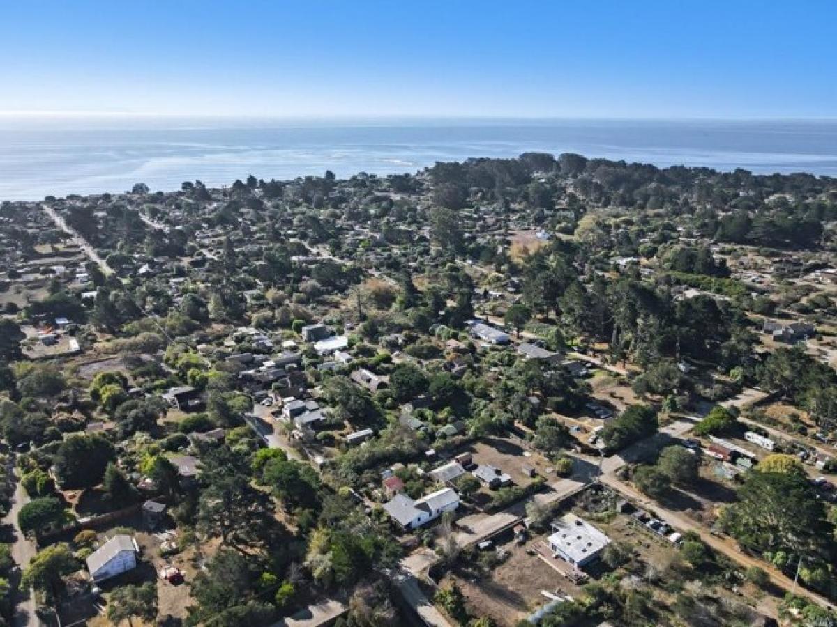 Picture of Home For Sale in Bolinas, California, United States