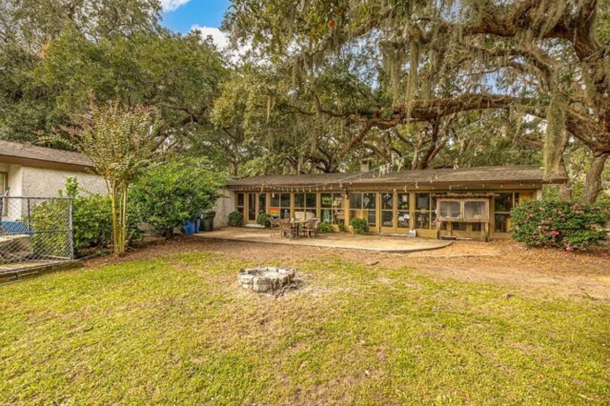 Picture of Home For Sale in Saint Simons Island, Georgia, United States