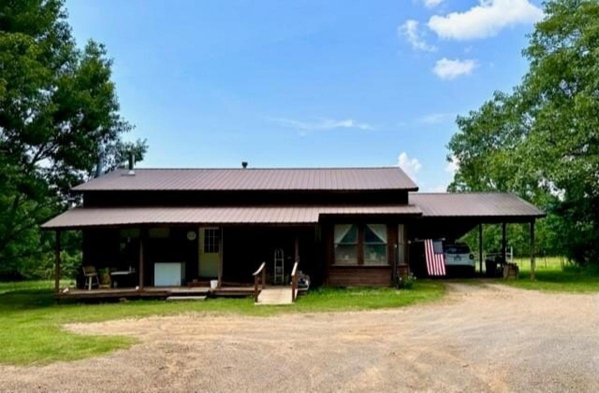 Picture of Home For Sale in Prairie Grove, Arkansas, United States
