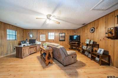 Home For Sale in Gladewater, Texas