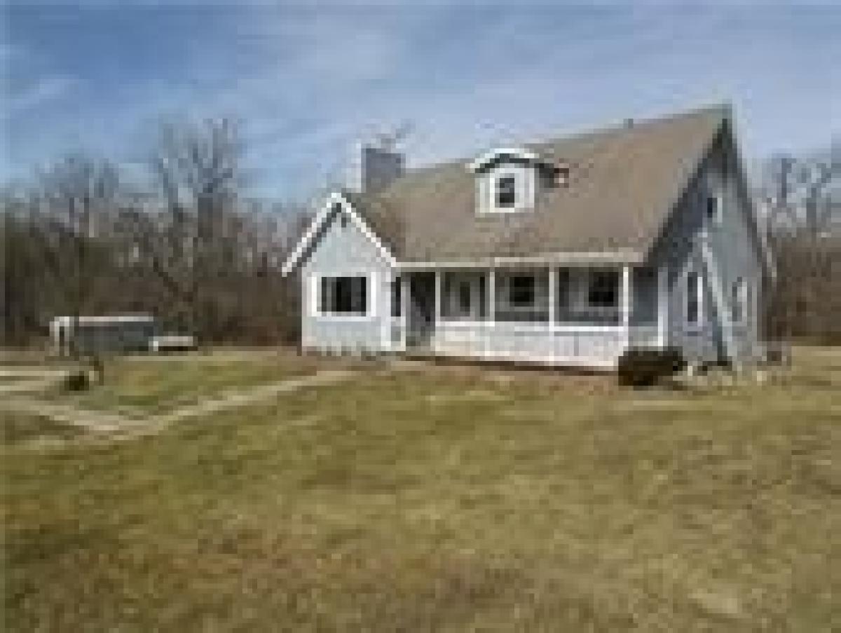 Picture of Home For Sale in Holden, Missouri, United States
