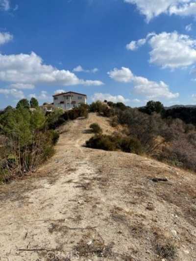 Residential Land For Sale in Newhall, California