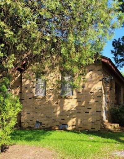 Home For Sale in Tuskegee, Alabama