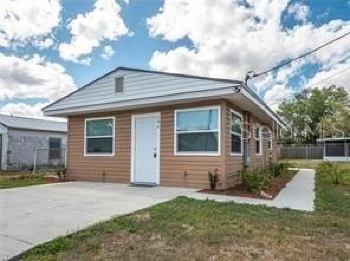 Picture of Home For Rent in Eagle Lake, Florida, United States