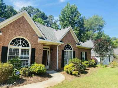 Home For Sale in Peachtree City, Georgia