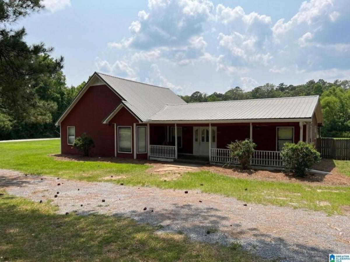 Picture of Home For Sale in Harpersville, Alabama, United States