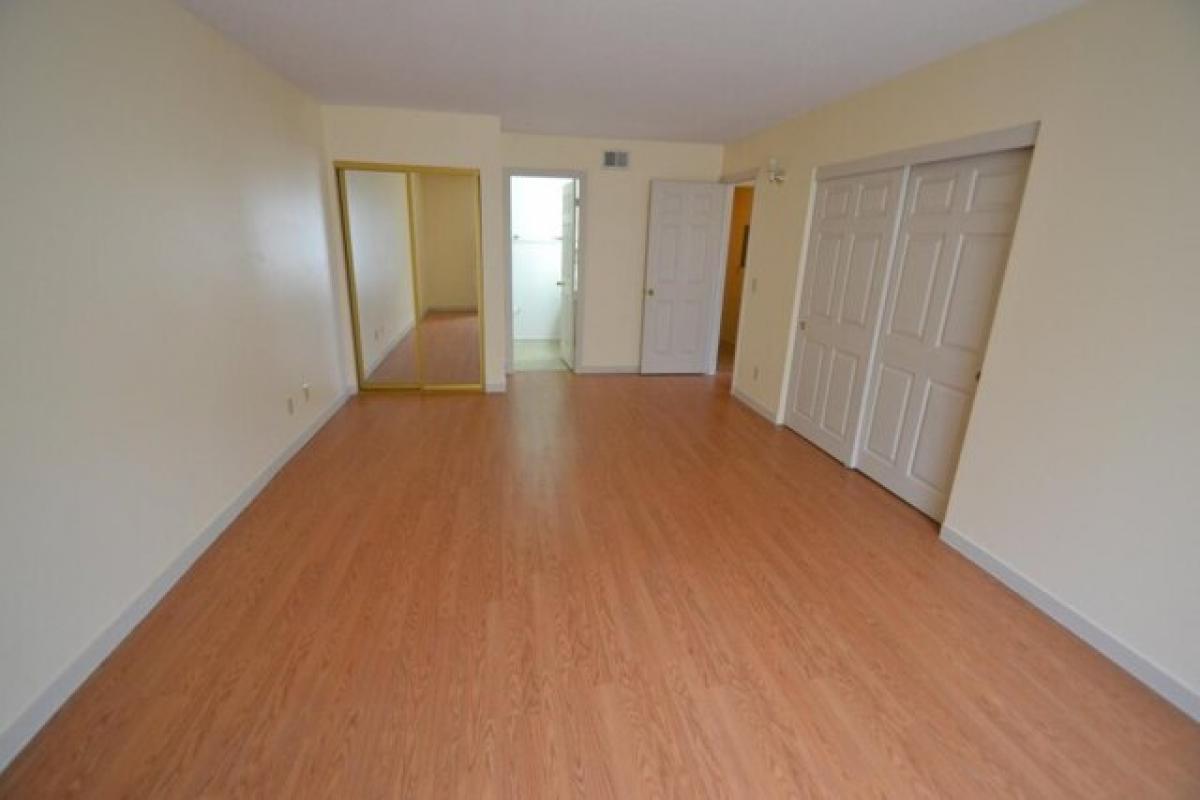 Picture of Apartment For Rent in Salinas, California, United States
